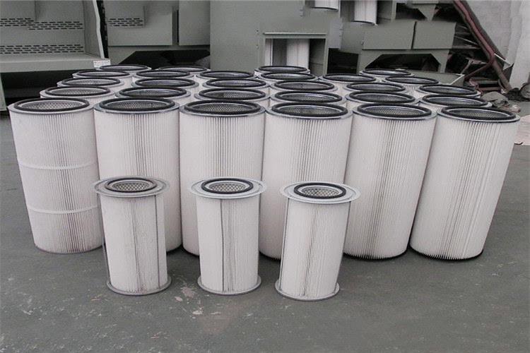 過濾面積很多，對于客戶來說，如果能夠選擇到這樣的設(shè)備，就可以更加有效的提高工作效率，而且也可以降低一些成本費(fèi)用